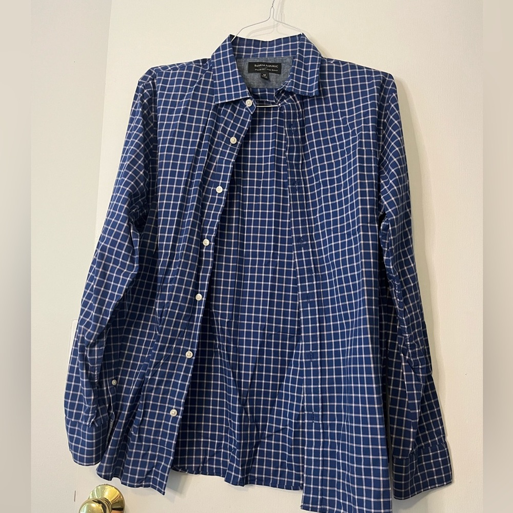 Banana Republic Blue and White Checker Pattern Long Sleeve Button-down Shirt
